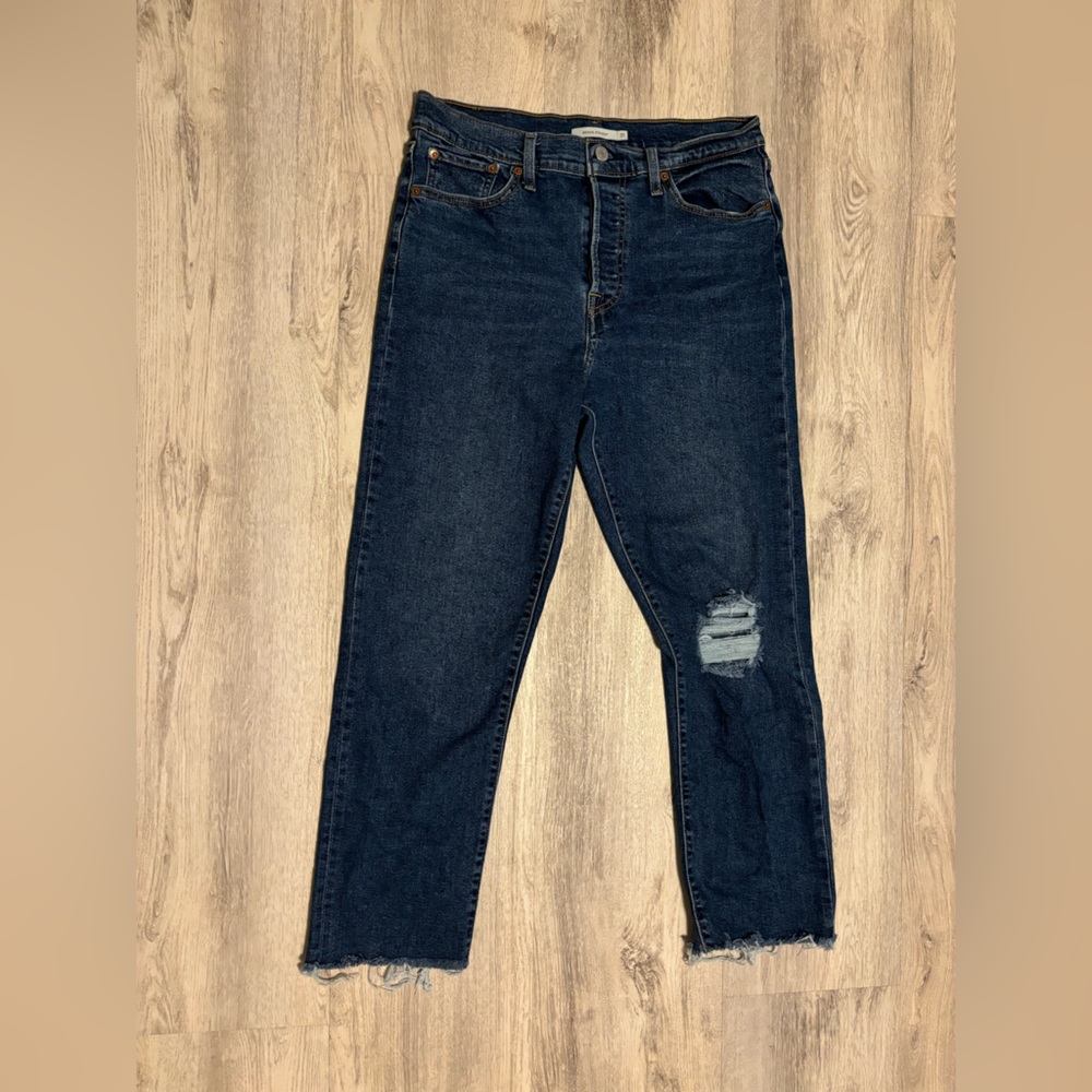 Size 32 Levi Jeans